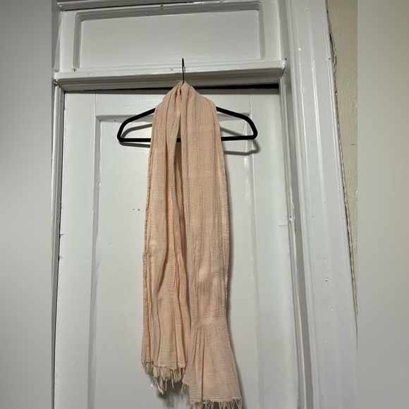 H&M Lightweight Scarf - Picture 7 of 9